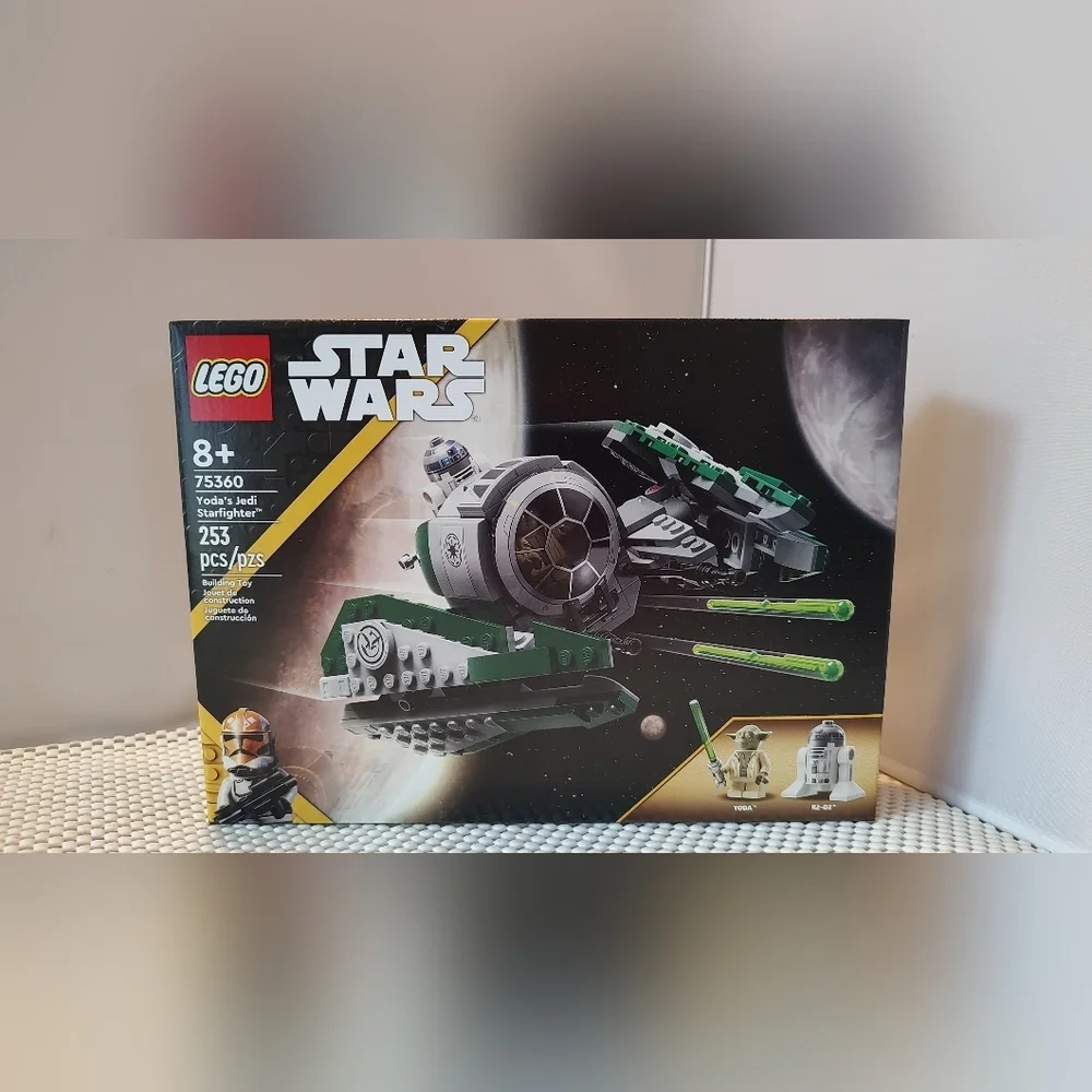 Lego Star Wars 75360 Yoda's Jedi Starfighter Building Toy NWT